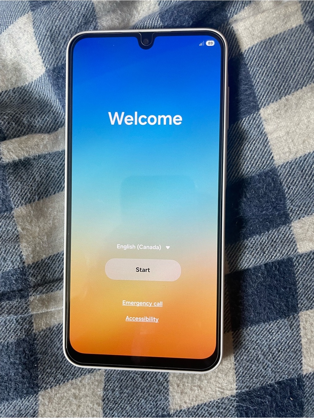 Samsung Galaxy A16- Silver Front / White Frame - Unlocked